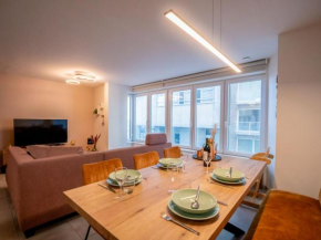 Apartment Lovely La Marée with lateral sea view by Interhome